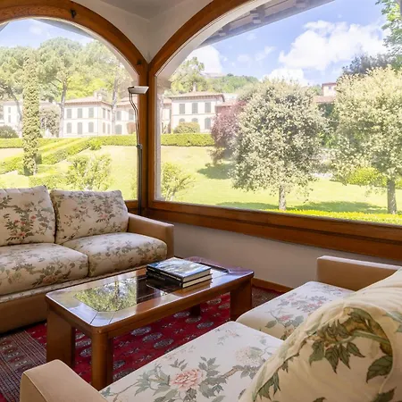 Royal Hotel 3*