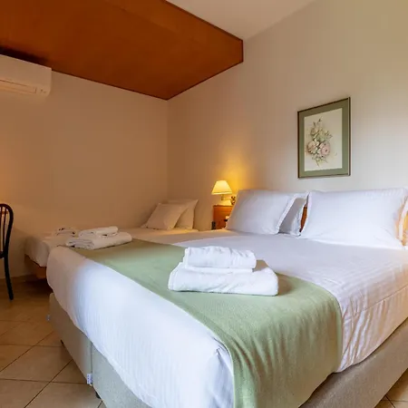 Royal Hotel 3*