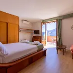Hotel Royal 3*